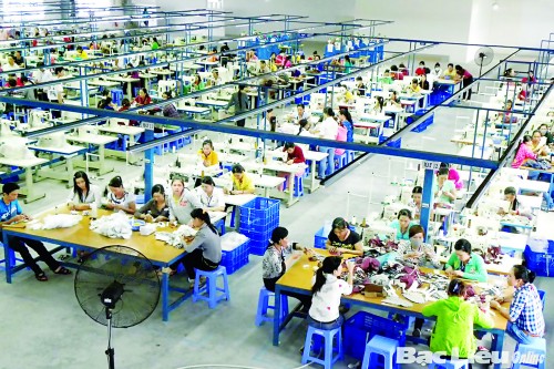 Thiếu nhân lực: Lời giải là chính sách lao động