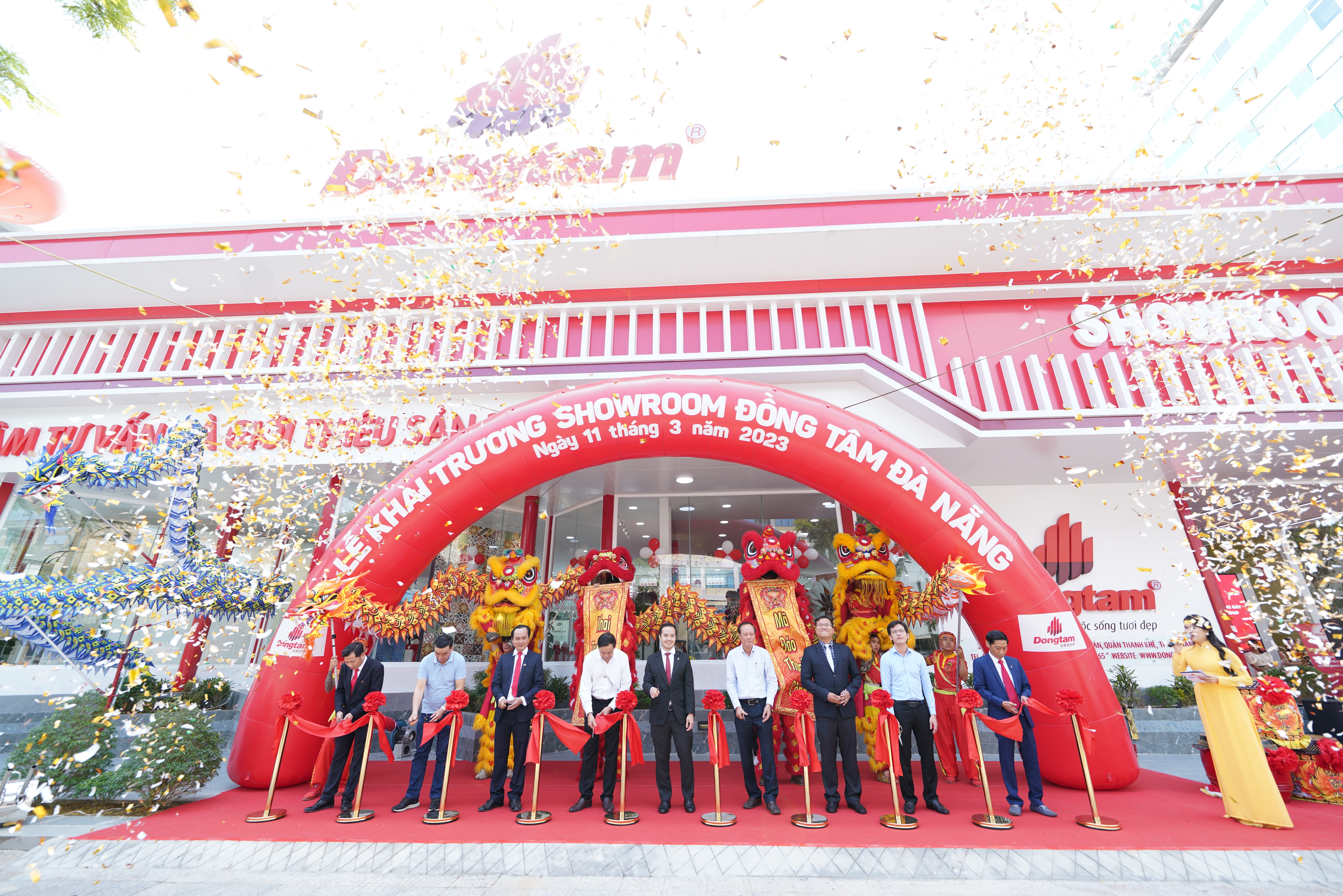 dongtam group khai truong showroom tai da nang