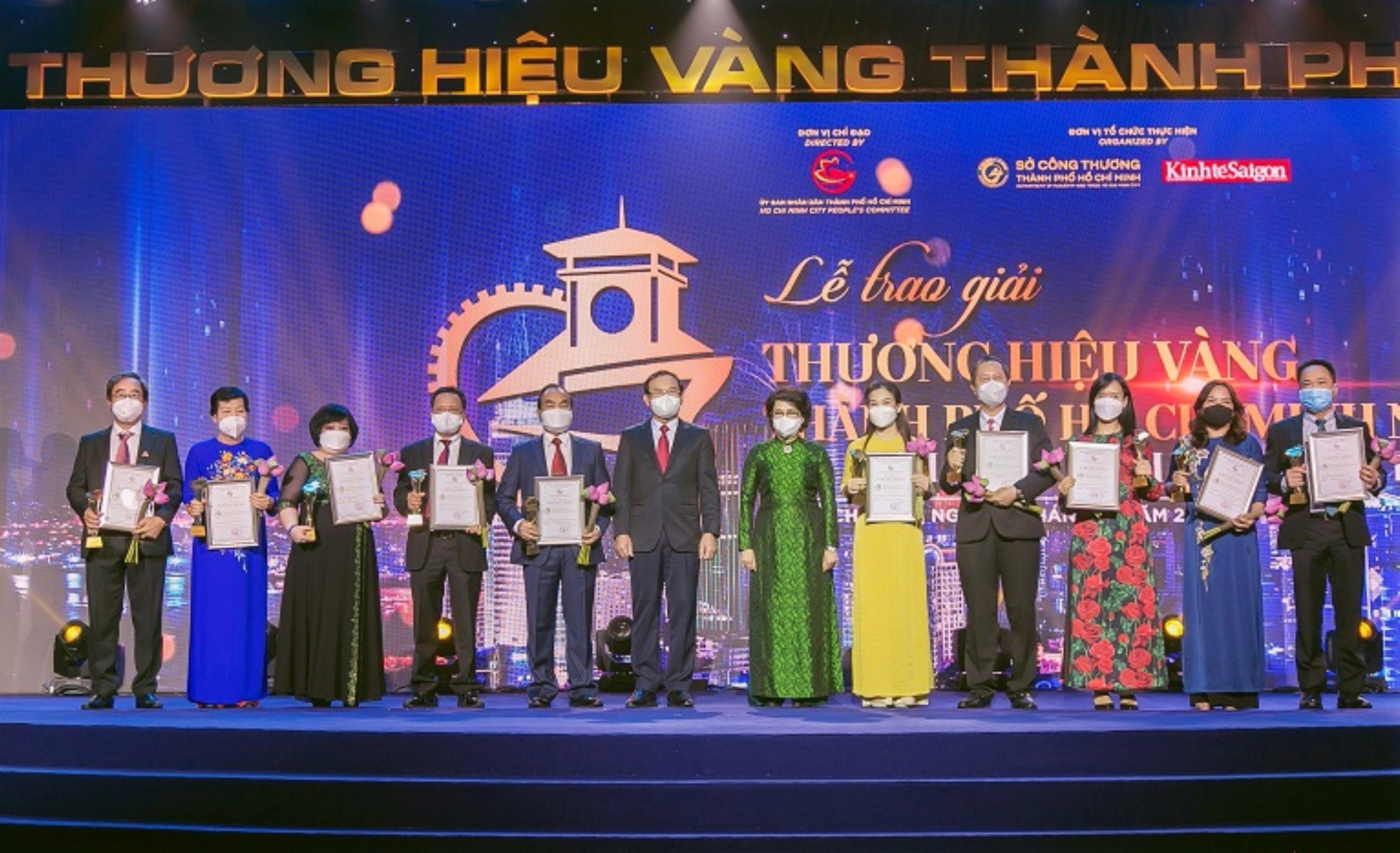 de xuat tiep tuc xet chon giai thuong thuong hieu vang tphcm lan 4