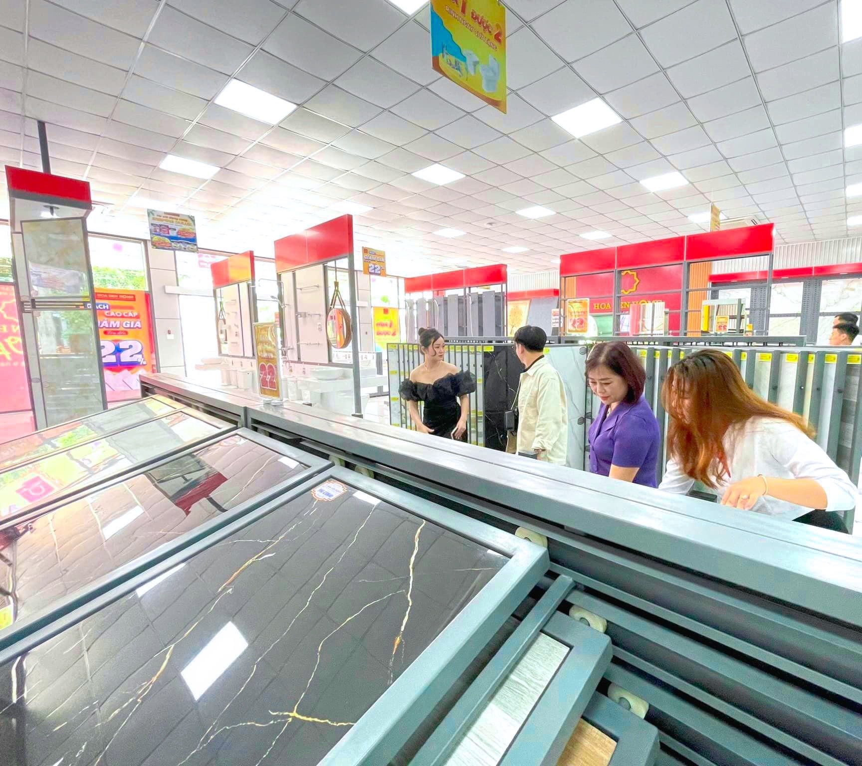 hoa sen home can moc 110 sieu thi tren toan quoc