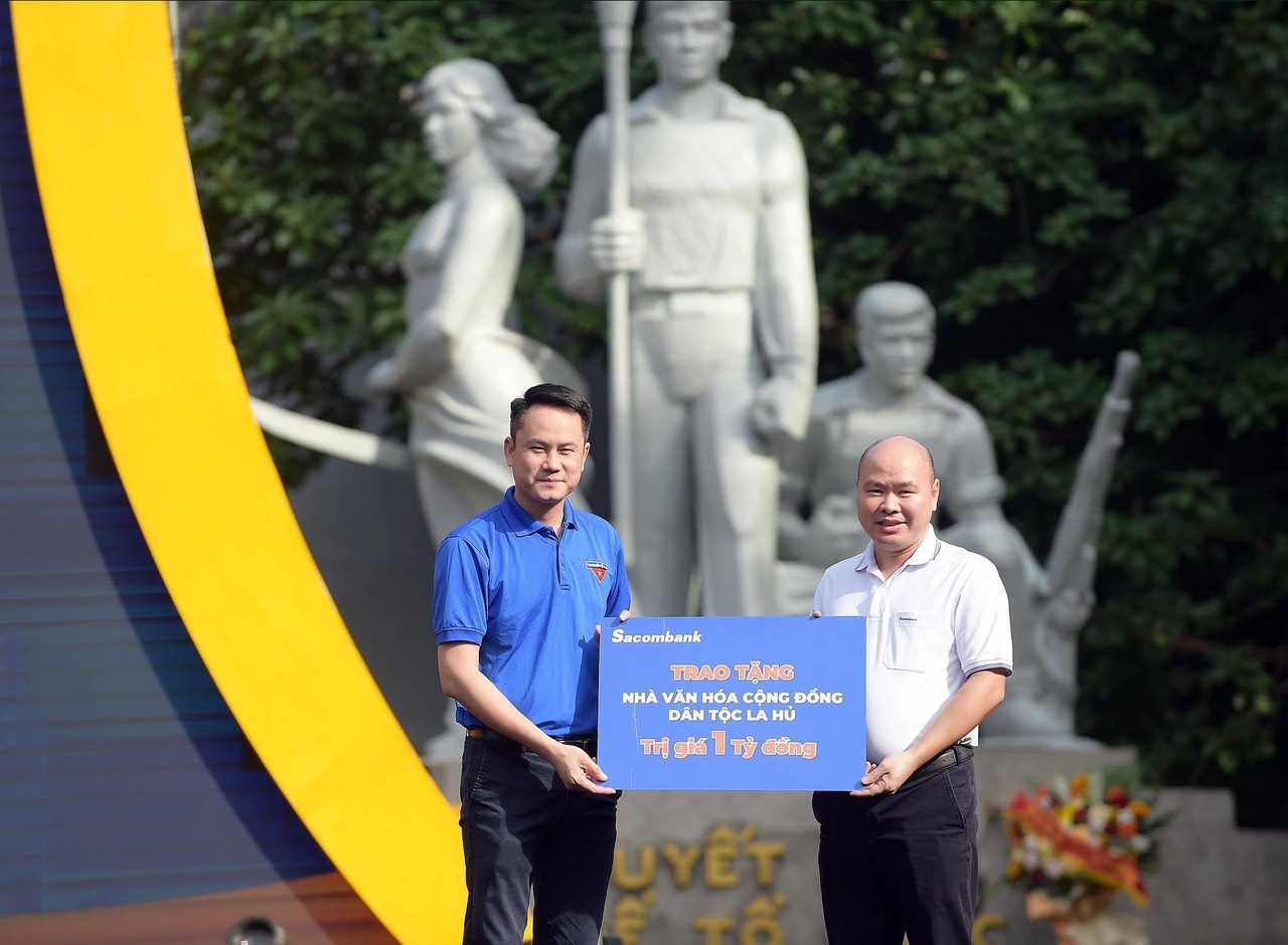 soi noi huong ung chang 8 giai chay nhung buoc chan vi cong dong