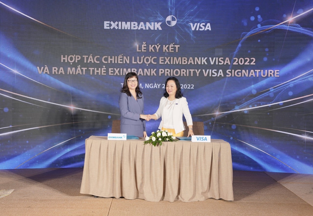 eximbank va to chuc the visa quoc te ky ket hop tac chien luoc va ra mat dong the cao cap
