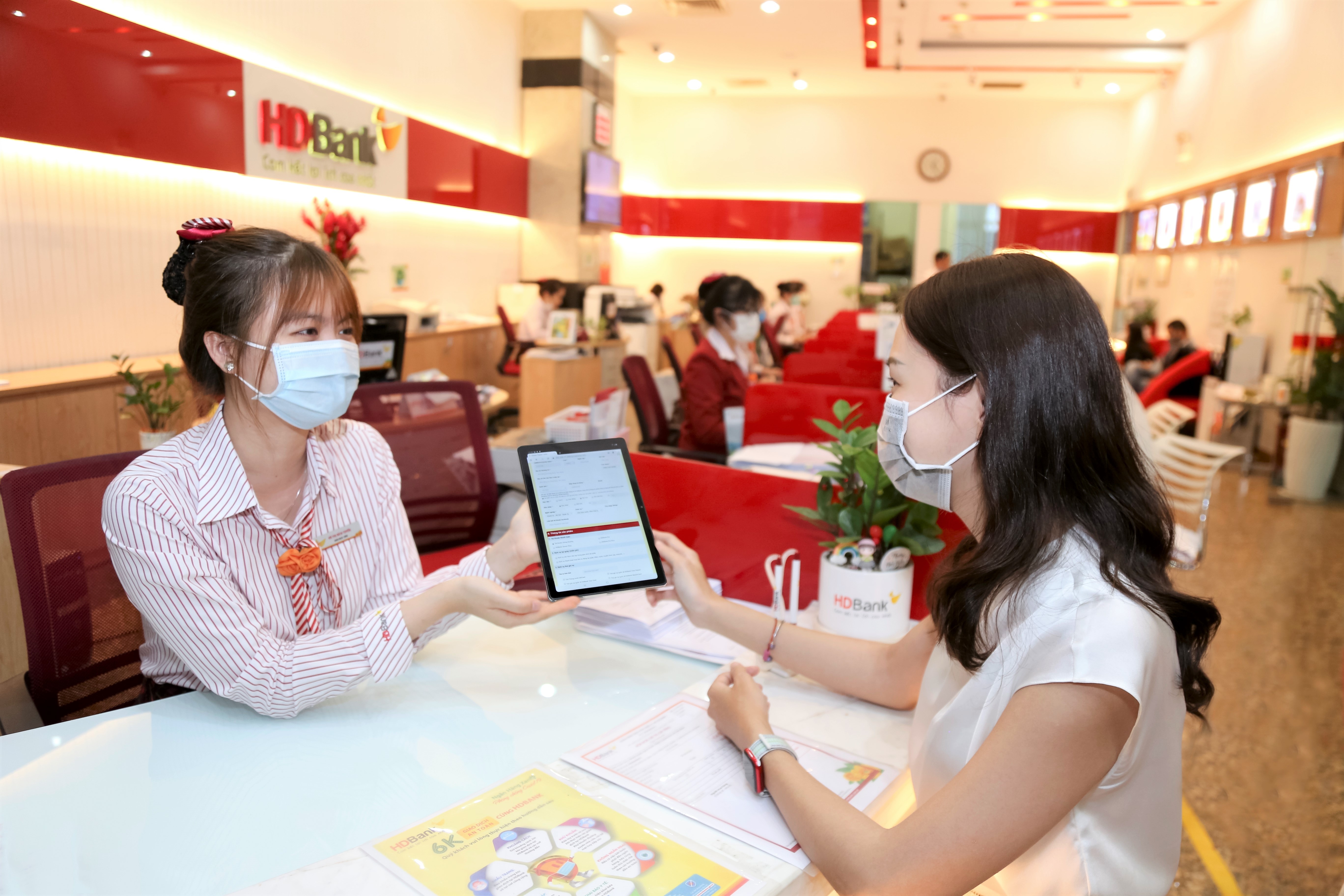 hdbank tiep tuc lot vao top ngan hang ben vung 2022