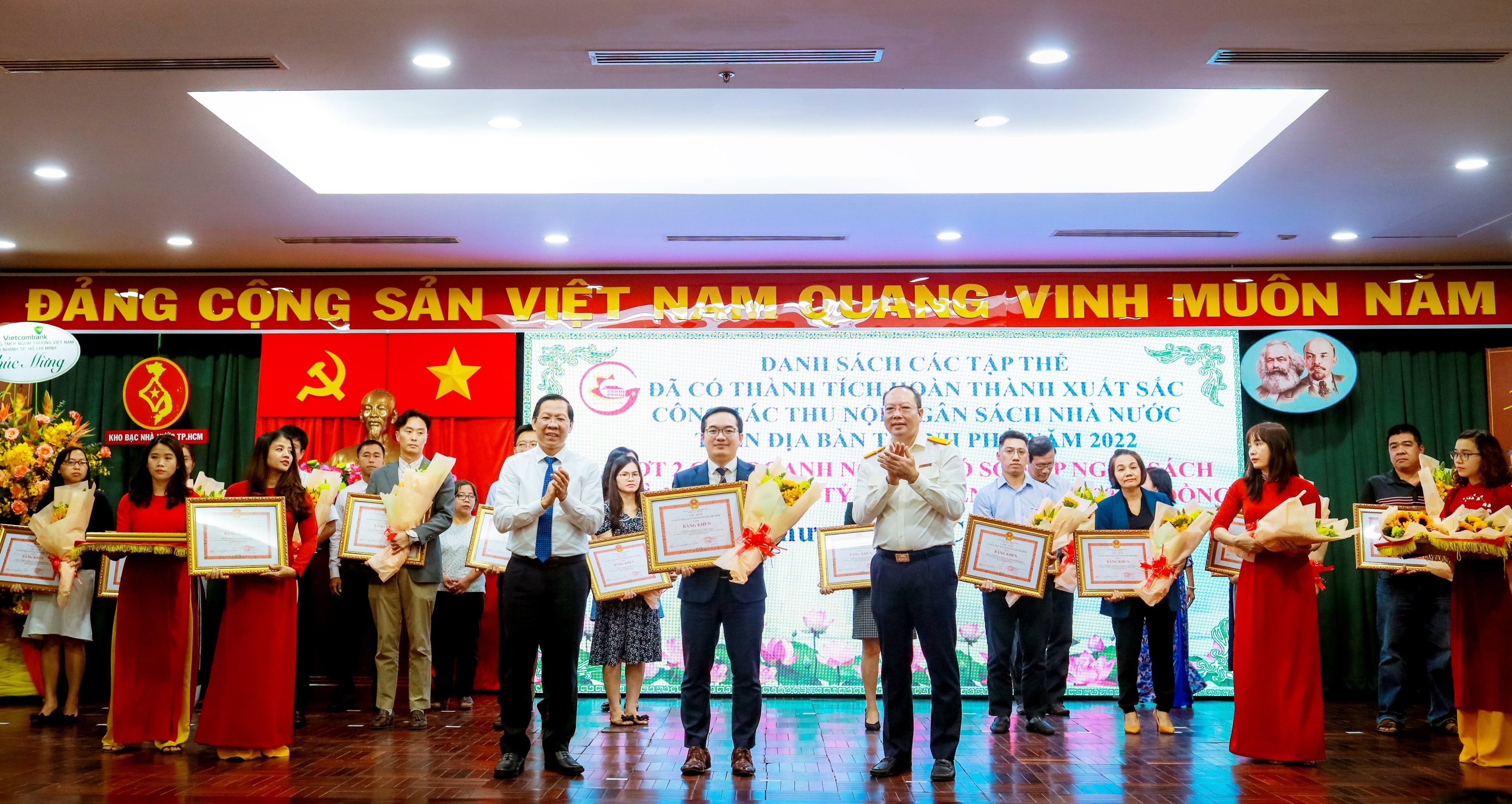 Nam A Bank đóng góp tích cực vào ngân sách Nhà nước, đồng hành cùng địa phương phát triển kinh tế nam a bank dong gop tich cuc vao ngan sach nha nuoc dong hanh cung dia phuong phat trien kinh te
