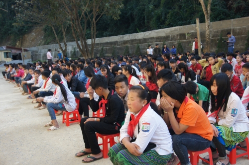 Hơn 500 suất quà đến tay trẻ em và hộ nghèo Sơn La