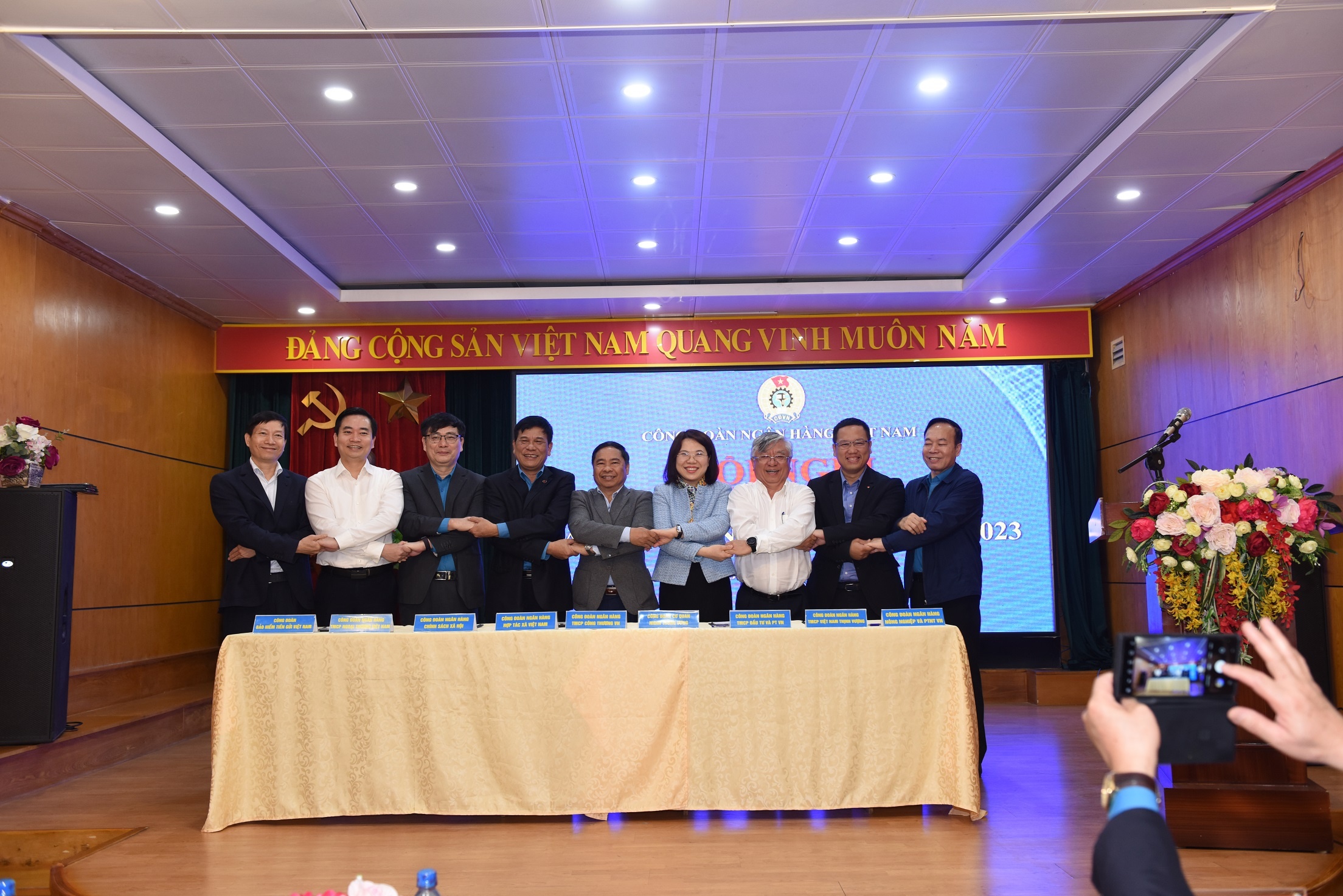 cong doan ngan hang viet nam phat dong thi dua nam 2023