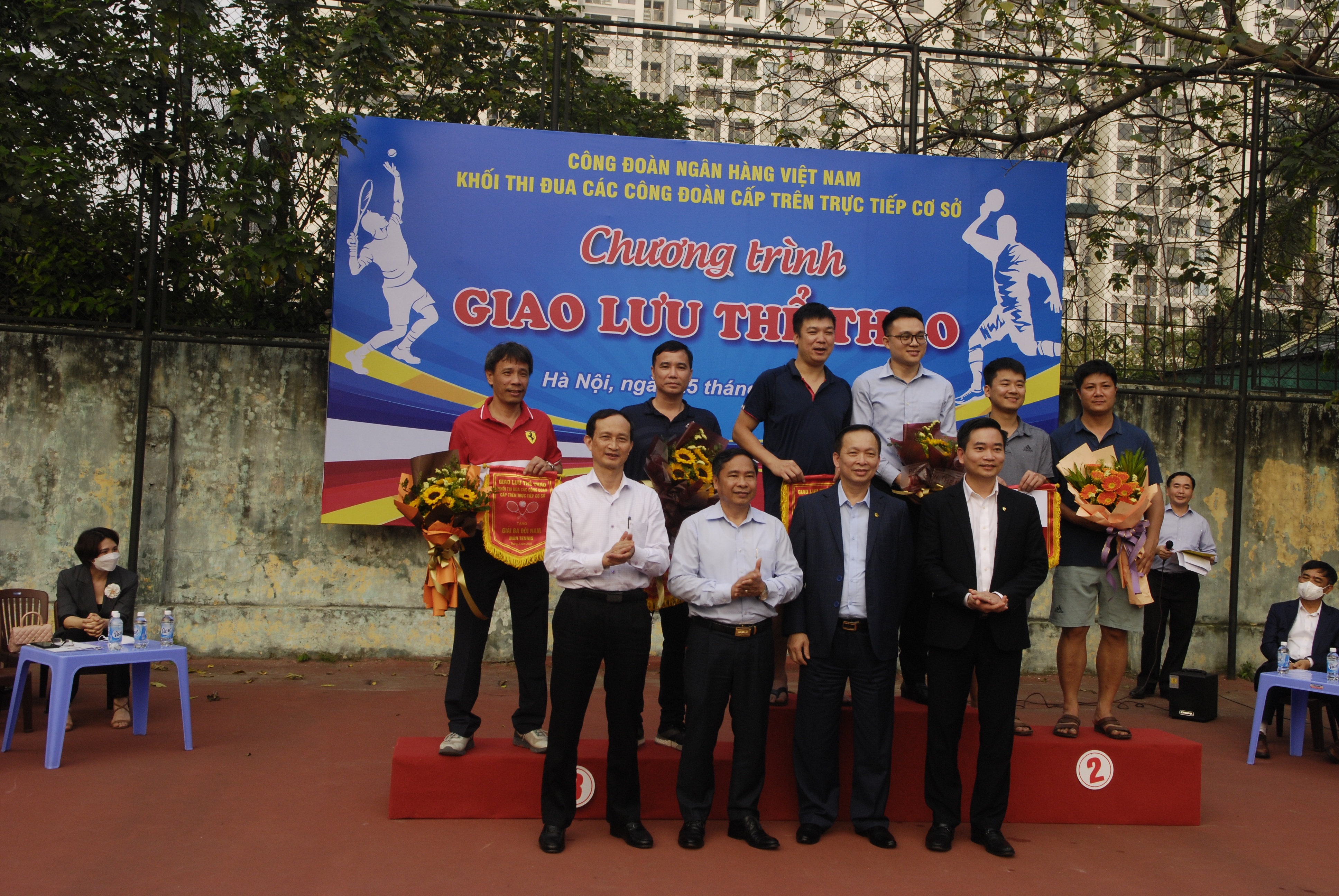 Giao hữu thể thao Khối thi đua các Công đoàn cấp trên trực tiếp cơ sở