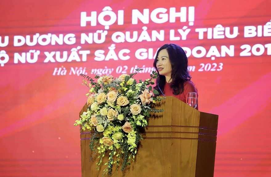 agribank bieu duong nu quan ly tieu bieu can bo nu co thanh tich xuat sac