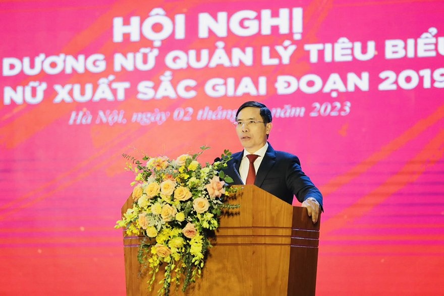 agribank bieu duong nu quan ly tieu bieu can bo nu co thanh tich xuat sac