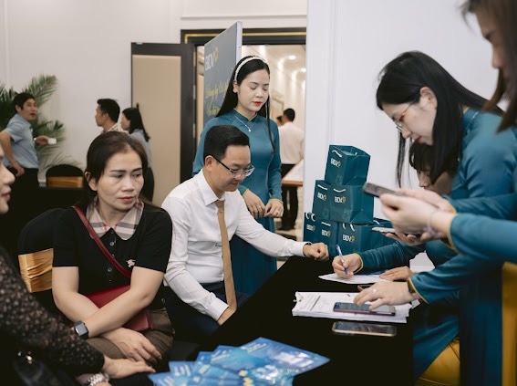 Tổ chức Hội nghị Chuyển đổi số ngân hàng Quảng Bình to chuc hoi nghi chuyen doi so ngan hang quang binh