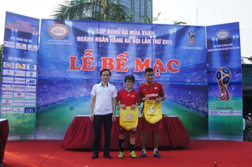 Techcombank vô địch Cúp bóng đá Mùa xuân ngành Ngân hàng Hà Nội