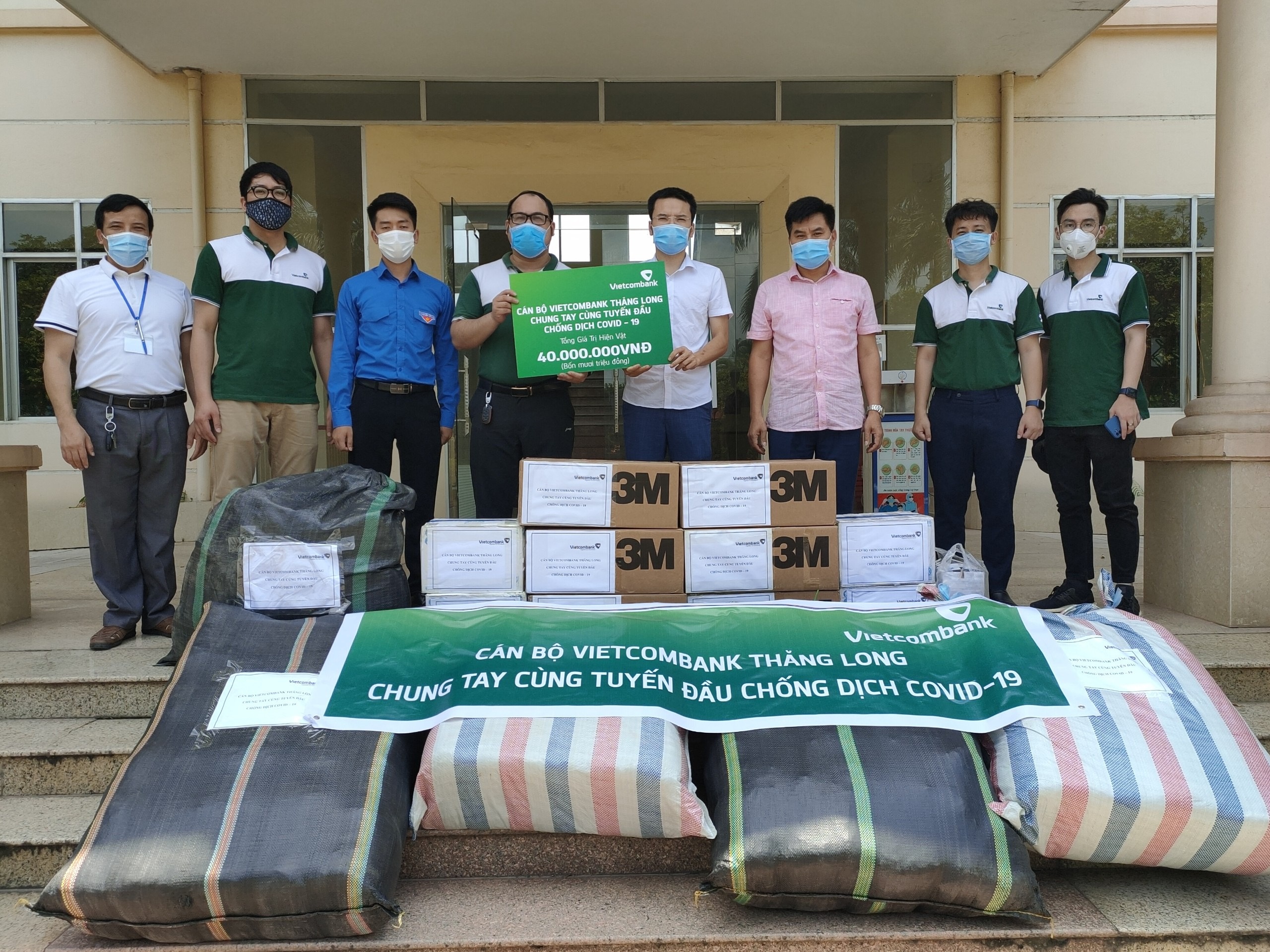 vietcombank thang long chung tay cung bac giang chong dich covid 19