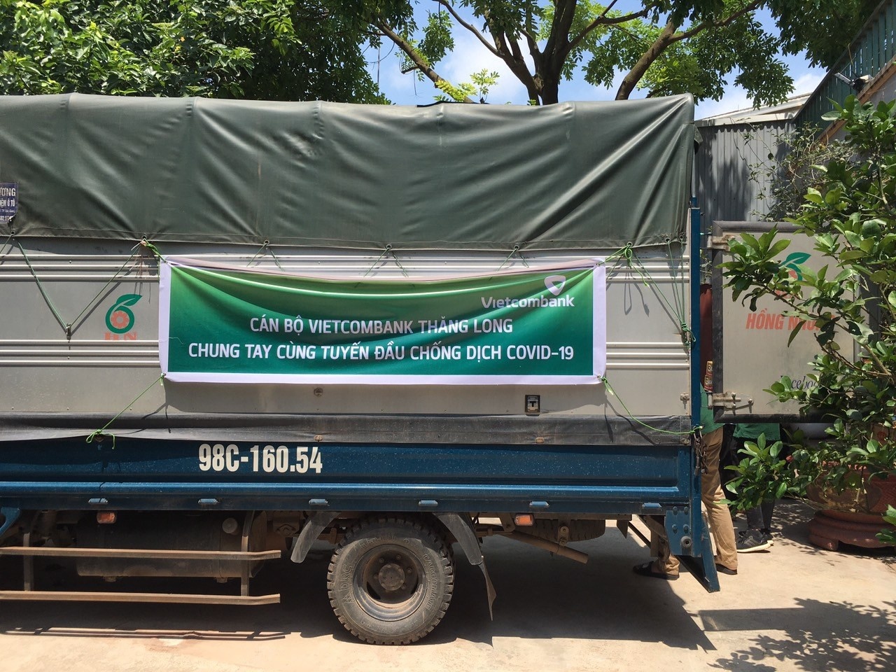 vietcombank thang long chung tay cung bac giang chong dich covid 19