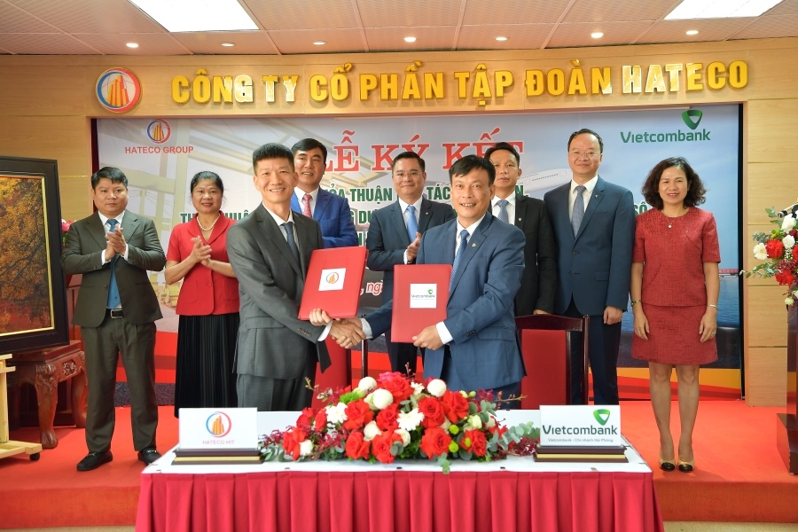 Vietcombank và Hateco Group ký Thỏa thuận hợp tác toàn diện vietcombank va hateco group ky thoa thuan hop tac toan dien