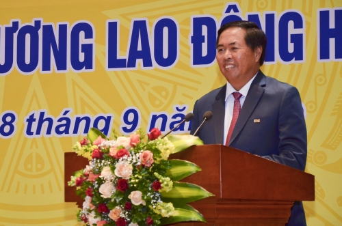 Trung tâm Thông tin Tín dụng Quốc gia Việt Nam đón nhận Huân chương Lao động hạng Nhất