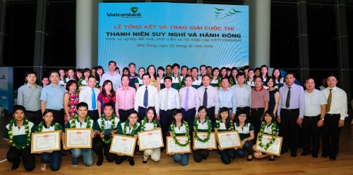 Tuổi trẻ Vietcombank xung kích thực hiện chỉ đạo của Đảng về văn hóa doanh nghiệp tuoi tre xung kich thuc hien chi dao cua dang trong xay dung va phat trien van hoa doanh nghiep