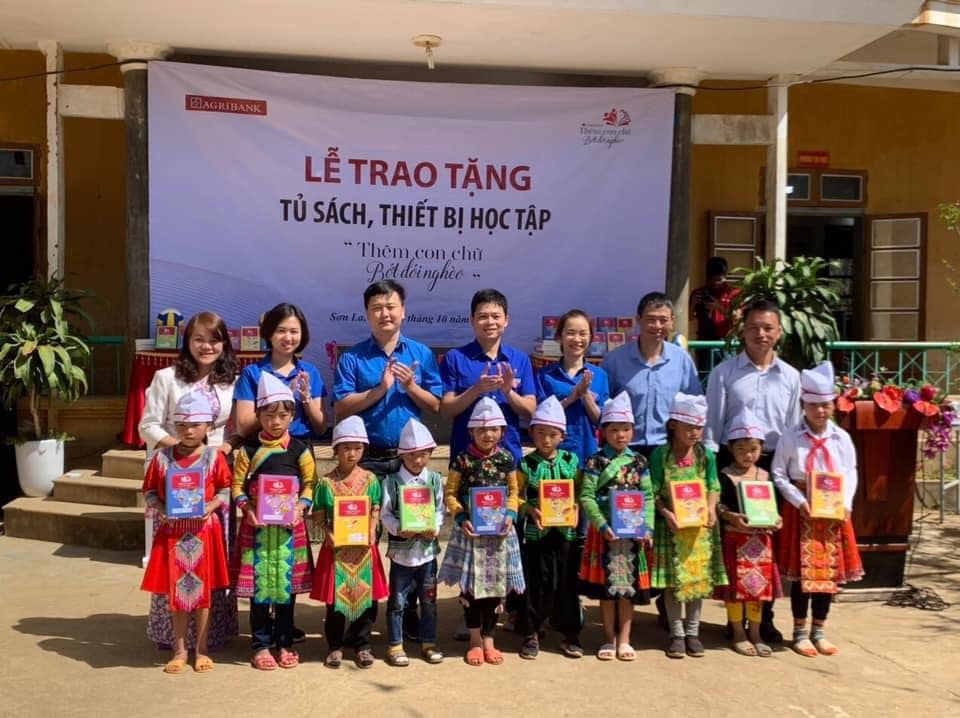 Thêm con chữ, bớt đói nghèo them con chu bot doi ngheo