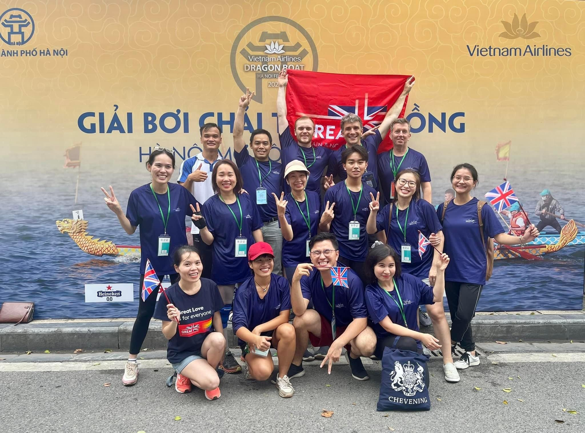 fbu truong dai hoc duy nhat co doi thuyen rong thi dau tren ho tay