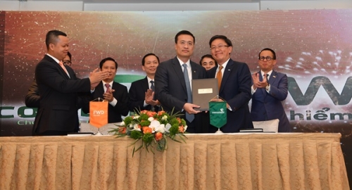 Vietcombank ký hợp đồng độc quyền 15 năm phân phối bảo hiểm với FWD Vietcombank ký hợp đồng độc quyền 15 năm phân phối bảo hiểm với FWD