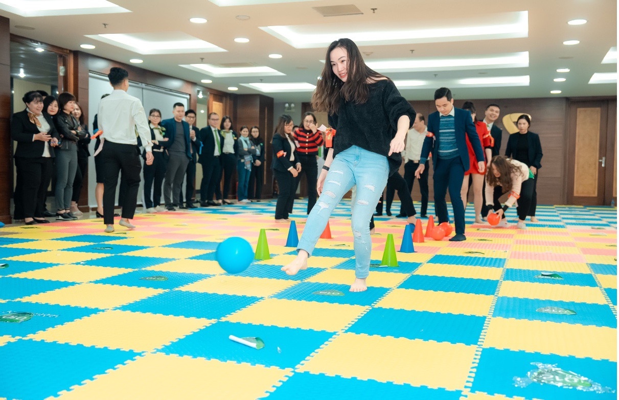 rung chuong vang cung vietcombank thang long