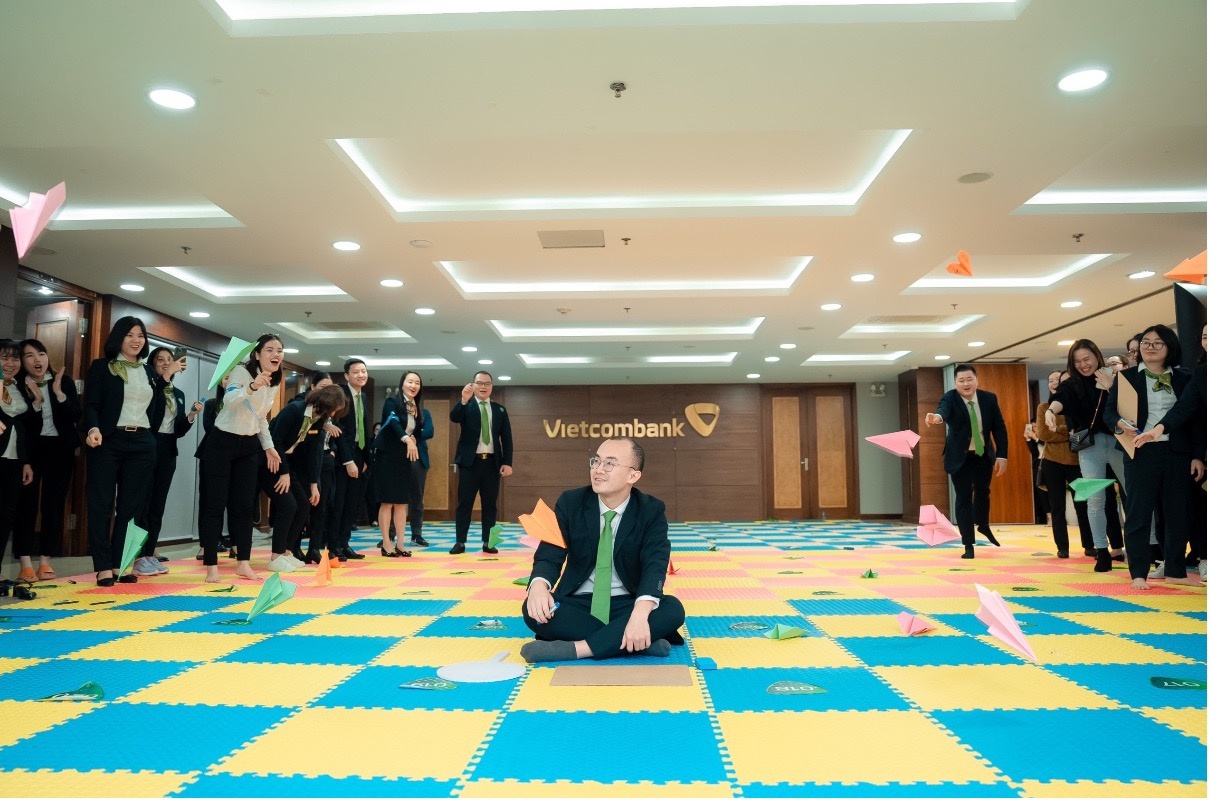 rung chuong vang cung vietcombank thang long