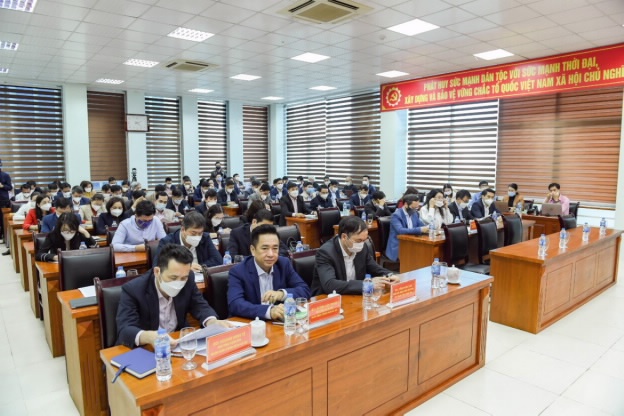 Tín dụng chính sách là trụ cột quan trọng trong chương trình mục tiêu giảm nghèo bền vững tin dung chinh sach la tru cot quan trong trong chuong trinh muc tieu giam ngheo ben vung