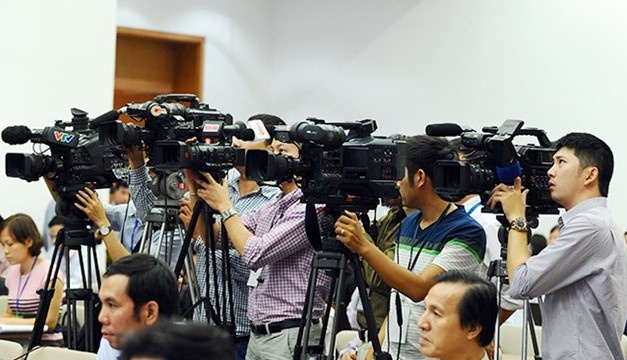 Đề xuất quy định mới trong thi, xét thăng hạng phóng viên, biên tập viên de xuat quy dinh moi trong thi xet thang hang phong vien bien tap vien