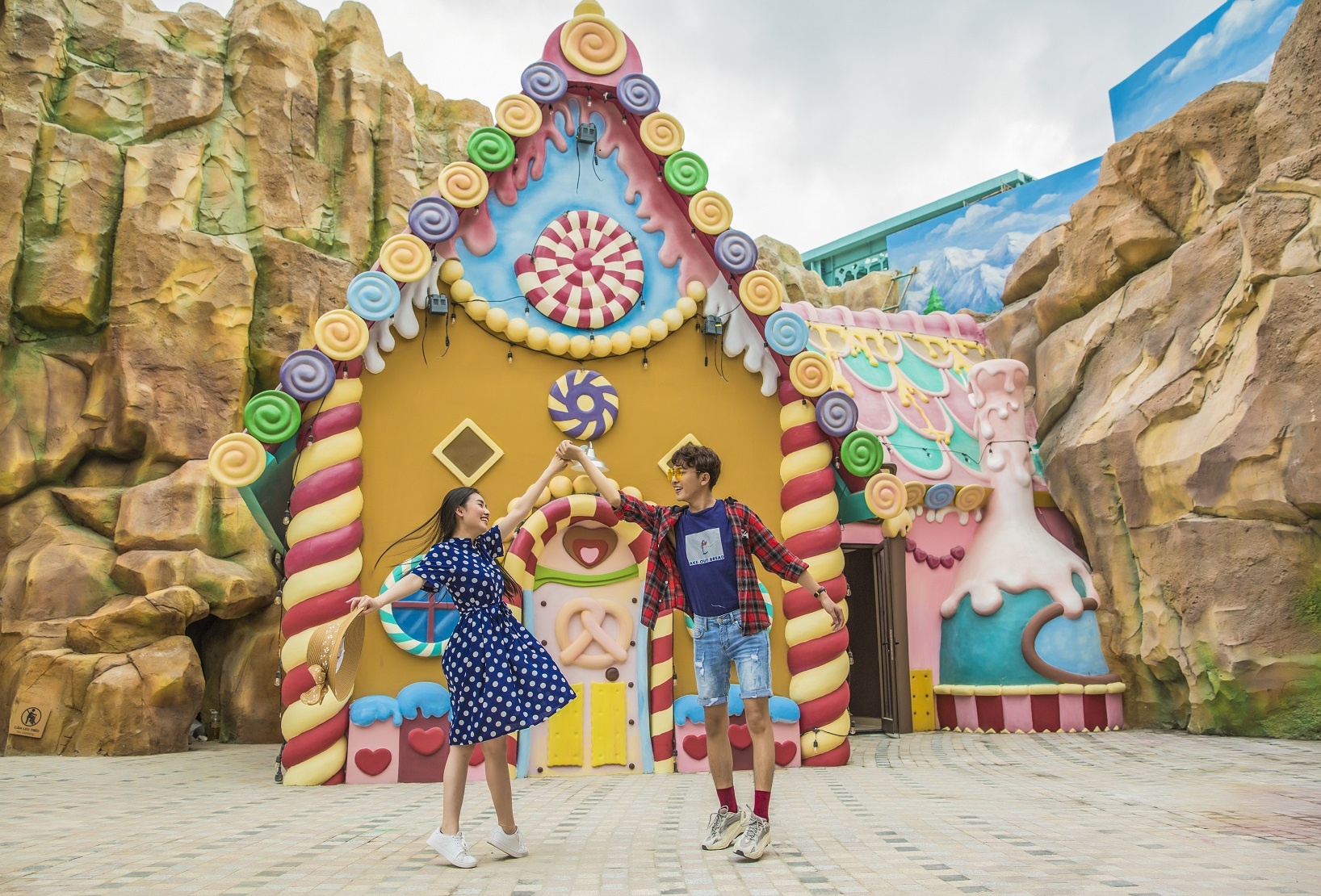 VinWonders sắp khai trương “bom tấn giải trí hè” tại Phú Quốc VinWonders sắp khai trương “bom tấn giải trí hè” tại Phú Quốc