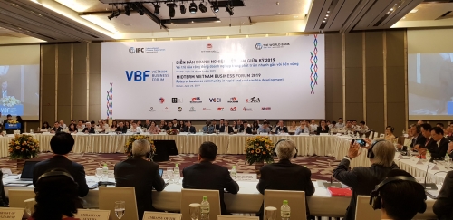 Phó Thủ tướng Trịnh Đình Dũng nêu 7 giải pháp để phát triển nhanh và bền vững