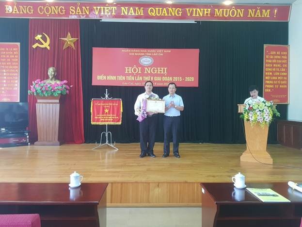 Lào Cai: Biểu dương điển hình tiên tiến giai đoạn 2015-2020 lao cai bieu duong dien hinh tien tien giai doan 2015 2020
