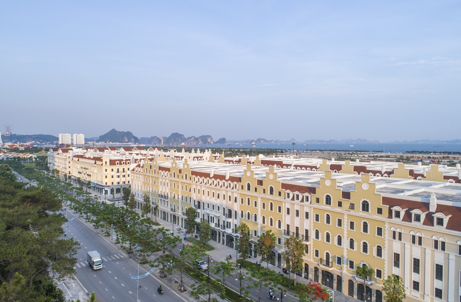 Giới đầu tư đón sóng tăng trưởng bất động sản Hạ Long Giới đầu tư đón sóng tăng trưởng bất động sản Hạ Long