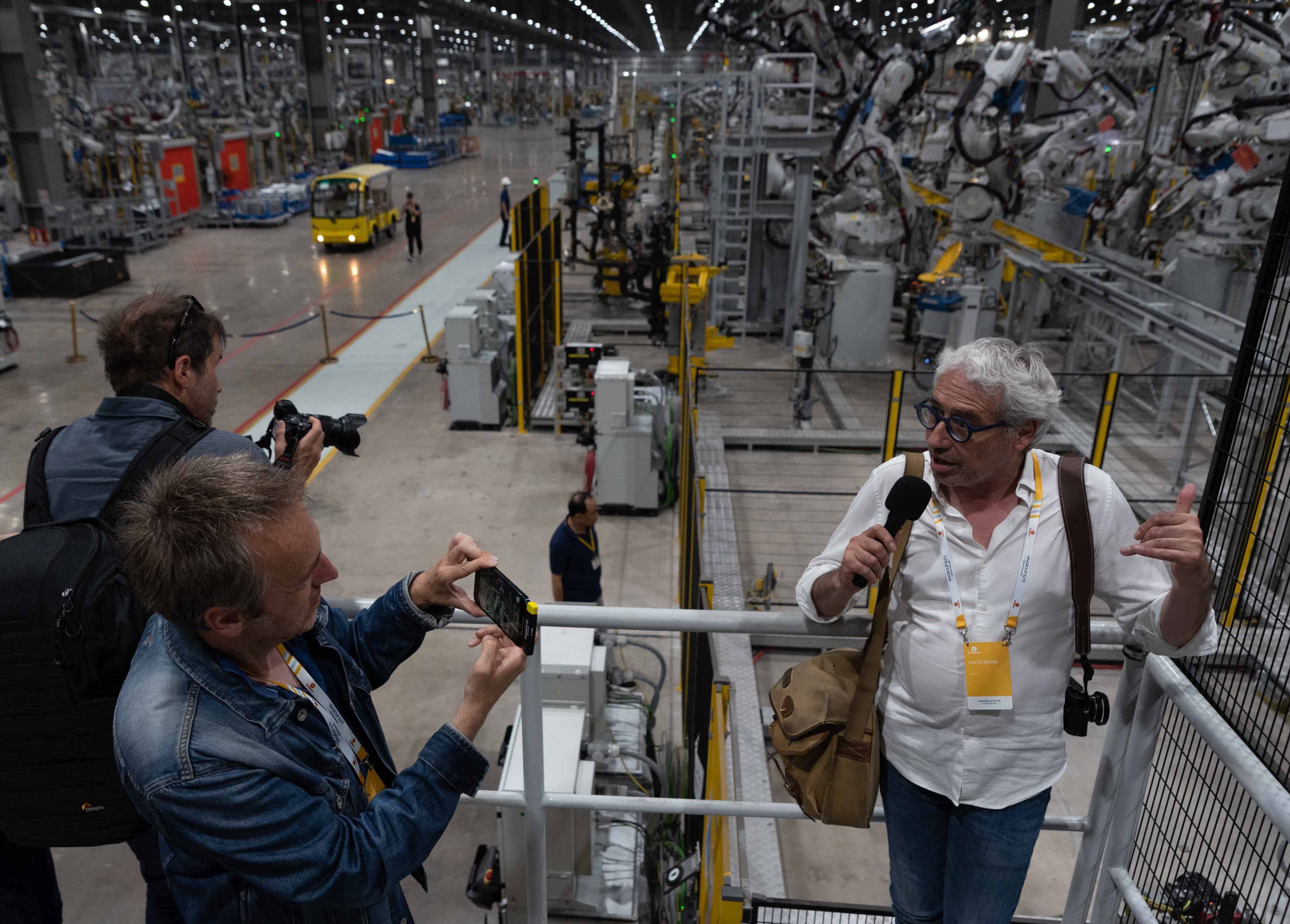 Chuyên gia ô tô châu Âu: VinFast có thể “phá vỡ” mọi giới hạn