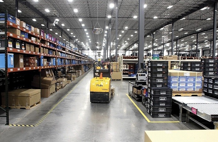 Tăng tốc chính sách, hạn chế “lệch pha” với thế giới tang toc chinh sach han che lech pha voi the gioi