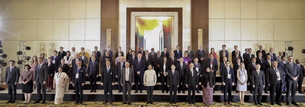 Phó Thống đốc Phạm Thanh Hà tham dự Hội nghị thường niên lần thứ 55 của ADB Phó Thống đốc Phạm Thanh Hà tham dự Hội nghị thường niên lần thứ 55 của ADB