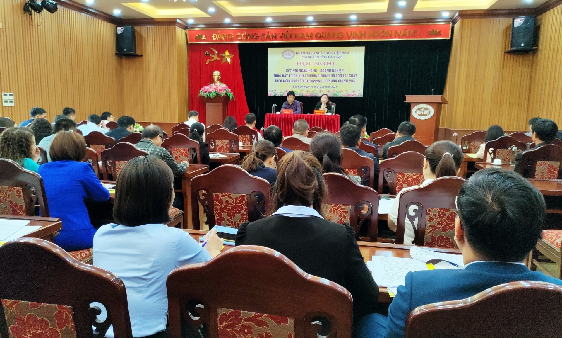 nganh ngan hang bac kan day manh trien khai chuong trinh ho tro lai suat theo nghi dinh 31 cua chinh phu