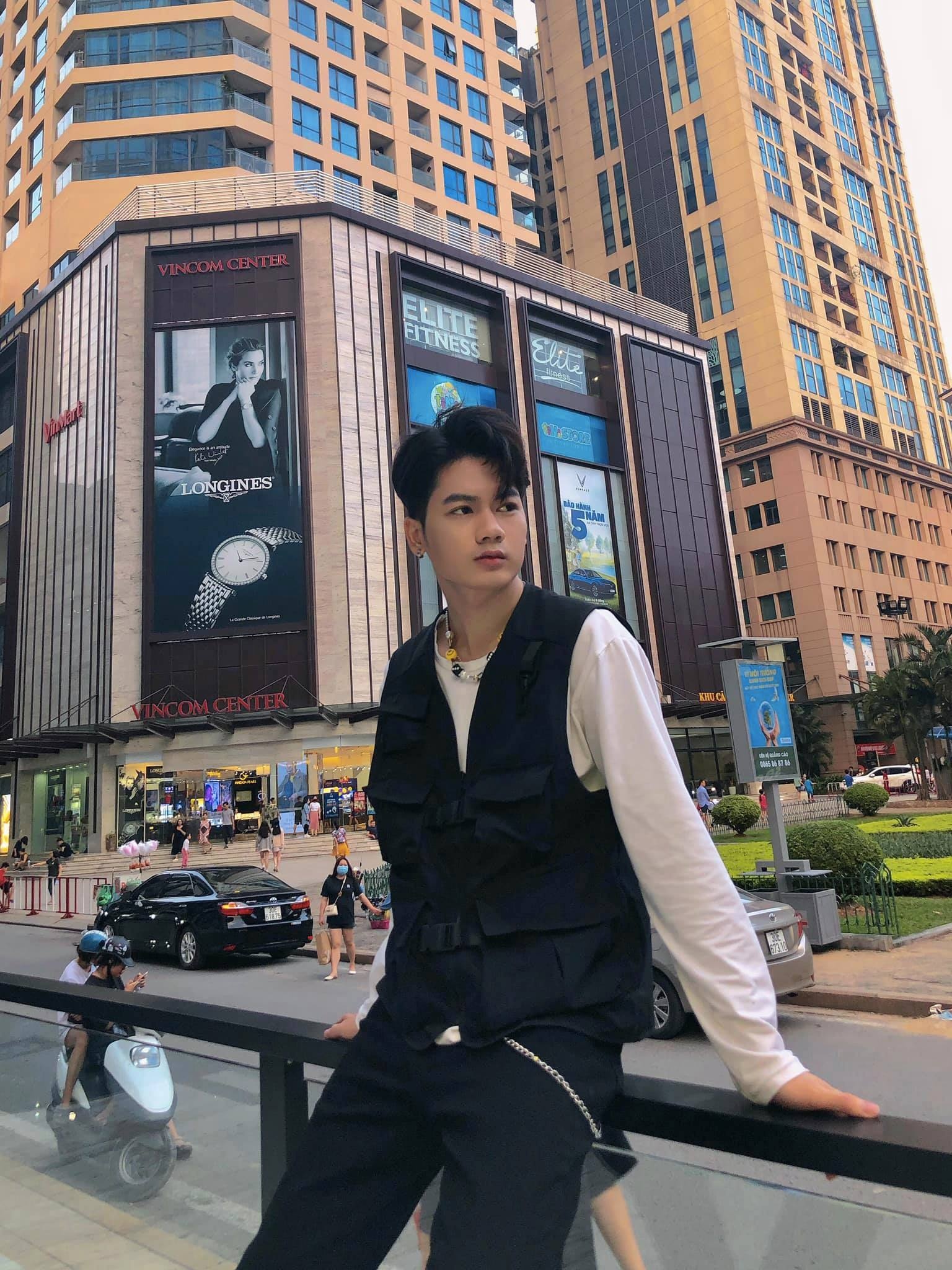 Vincom Center Bà Triệu 2: Biểu tượng mua sắm thời thượng “tái xuất” với loạt thương hiệu đình đám vincom center ba trieu 2 bieu tuong mua sam thoi thuong tai xuat voi loat thuong hieu dinh dam