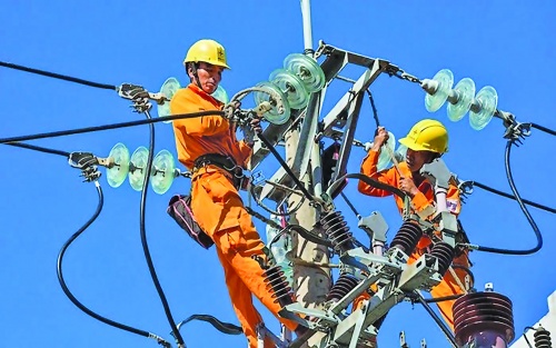 Giá điện tăng, doanh nghiệp lo ứng phó Giá điện tăng, doanh nghiệp lo ứng phó