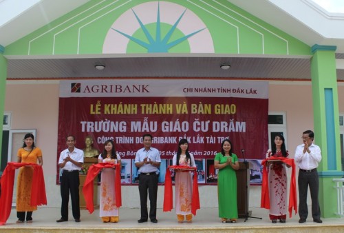 Agribank tài trợ 2,4 tỷ đồng xây Trường mẫu giáo CưD Răm