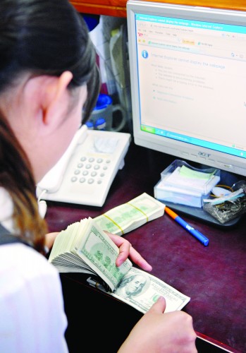 Ổn định nhưng không cố định