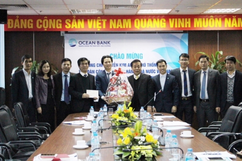 Lãnh đạo NHNN tới thăm, động viên quyết toán tại NHTM