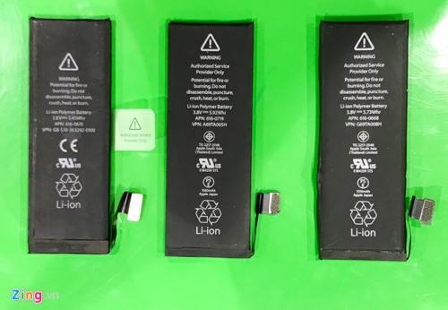 Dịch vụ thay pin iPhone 150.000 đồng ăn theo scandal của Apple ở Việt Nam Dịch vụ thay pin iPhone 150.000 đồng ăn theo scandal của Apple ở Việt Nam