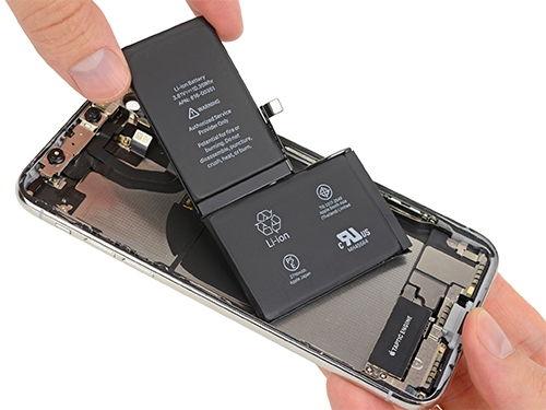 iPhone Xs có thể dùng pin của LG dung lượng 3.000 mAh iPhone Xs có thể dùng pin của LG dung lượng 3.000 mAh