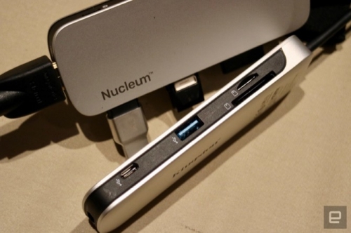 Kingston ra mắt adapter USB-C có tới 7 cổng cho MacBook Kingston ra mắt adapter USB-C có tới 7 cổng cho MacBook
