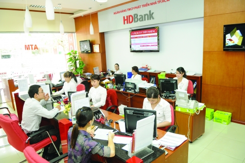 Bước ngoặt cải tổ hệ thống ngân hàng