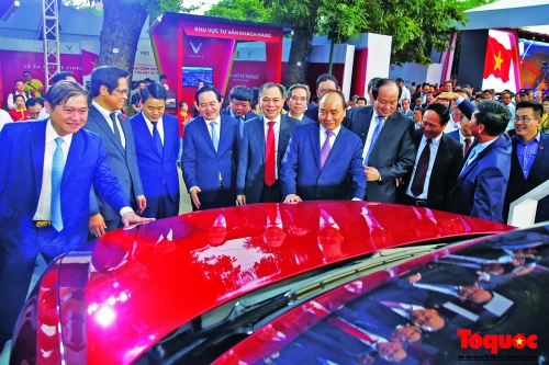 Giấc mơ ô tô Việt đẳng cấp quốc tế