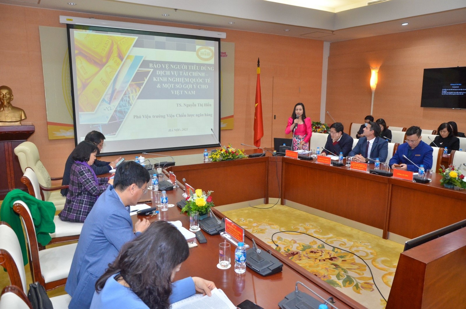 Hướng tới ổn định hệ thống, tiệm cận mục tiêu tài chính toàn diện huong toi on dinh he thong tiem can muc tieu tai chinh toan dien