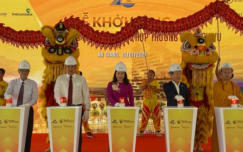 khoi cong du an khu do thi gan 2400 ty dong