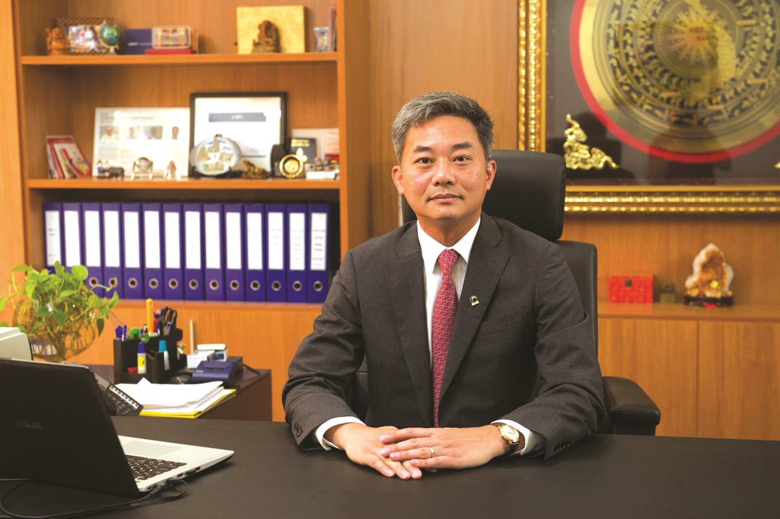 vi su phat trien ben vung he thong quy tin dung nhan dan