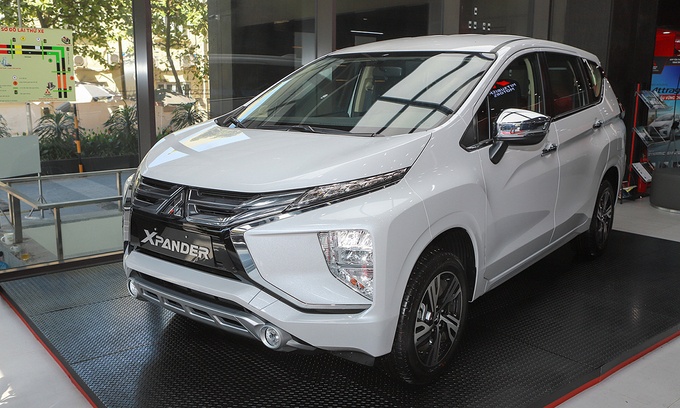 mitsubishi viet nam trieu hoi xpander va outlander