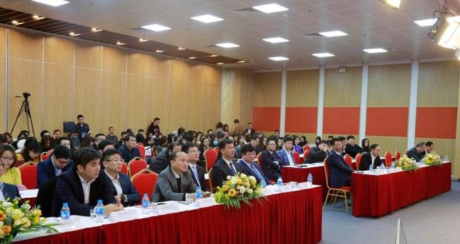 ngan hang chuyen doi so nam chac co hoi but toc